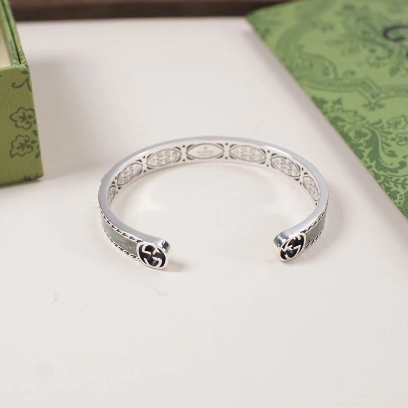 Tailored Gucci Bracelets 243881
