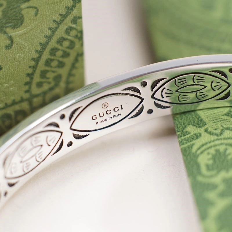 Tailored Gucci Bracelets 243881