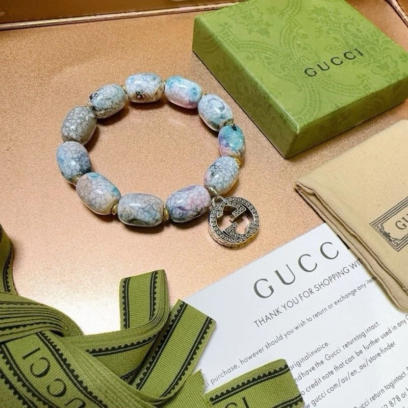 EyeCatching Gucci Bracelets 243856