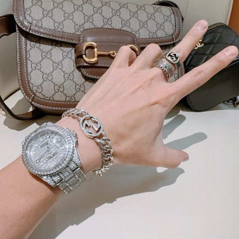 Trendsetting Gucci Bracelets 243865
