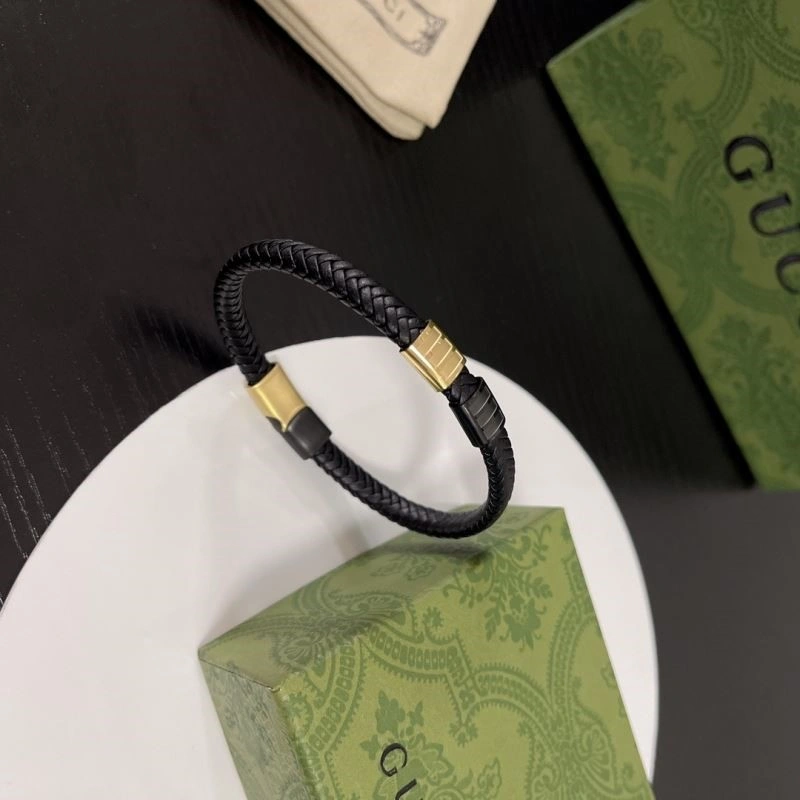 SmoothTexture Gucci Bracelets 243864