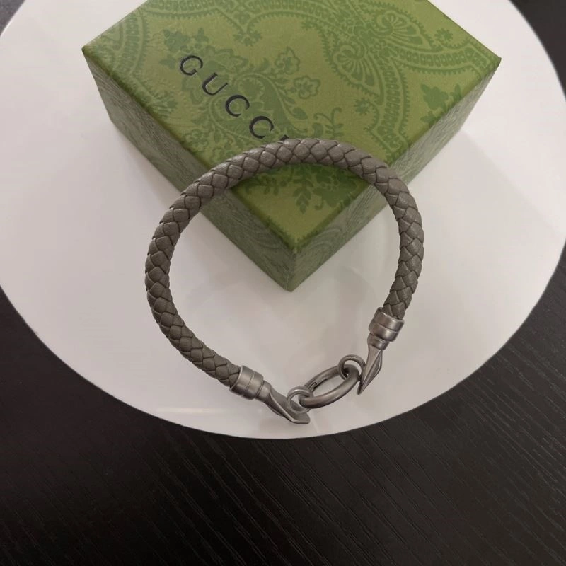Trendsetting Gucci Bracelets 243854