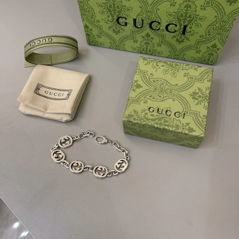 Effortless Gucci Bracelets 243860