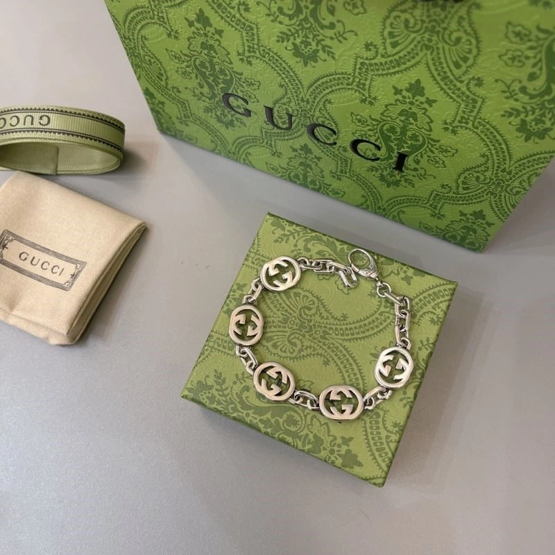 Effortless Gucci Bracelets 243860