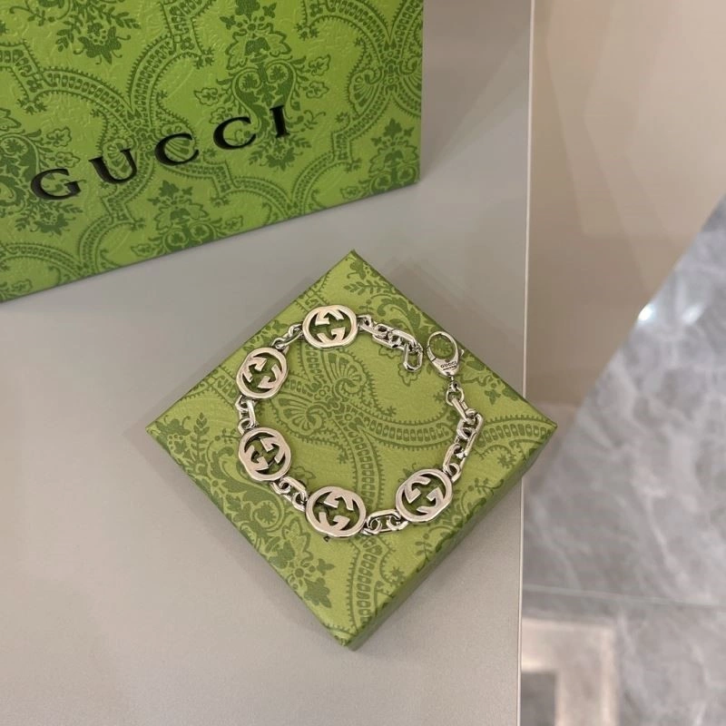 Effortless Gucci Bracelets 243860