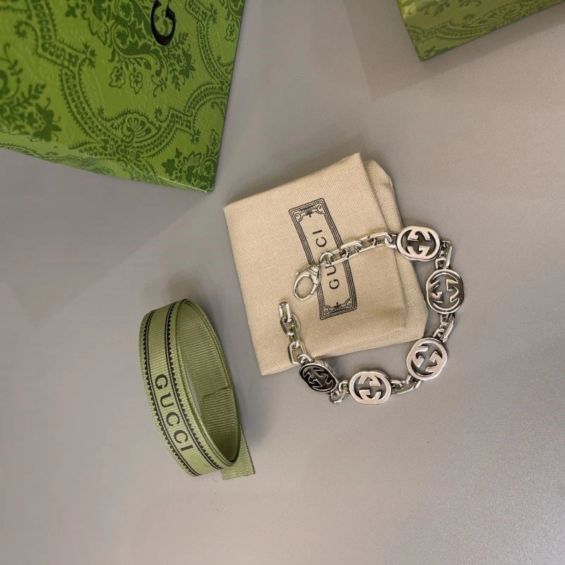 Effortless Gucci Bracelets 243860