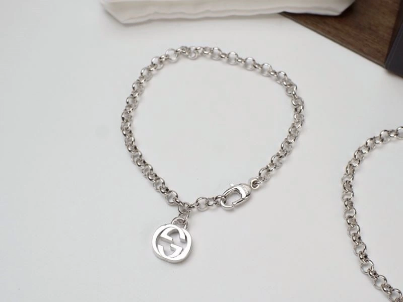 Gucci Bracelets DailyWear 243847