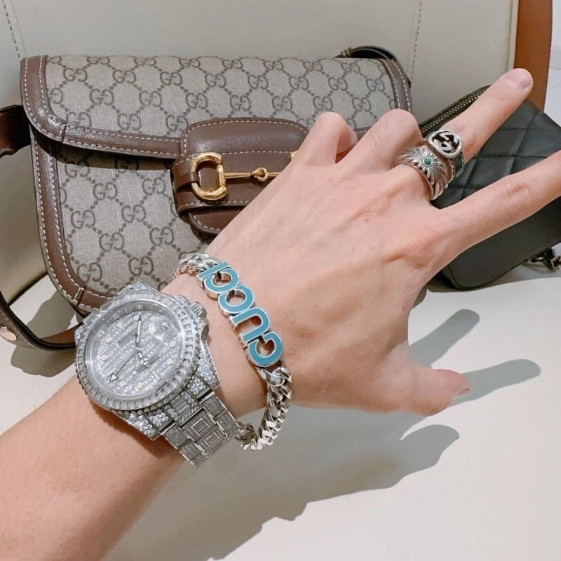 ModernLook Gucci Bracelets 243808