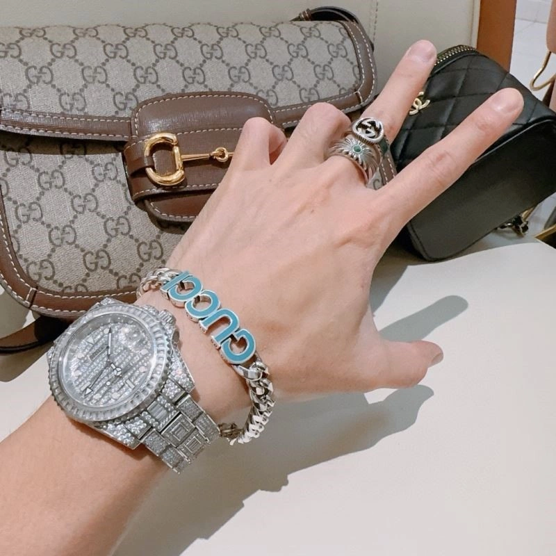 ModernLook Gucci Bracelets 243808