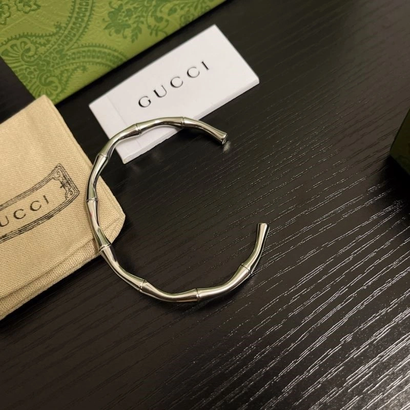 EasyMatch Gucci Bracelets 243812