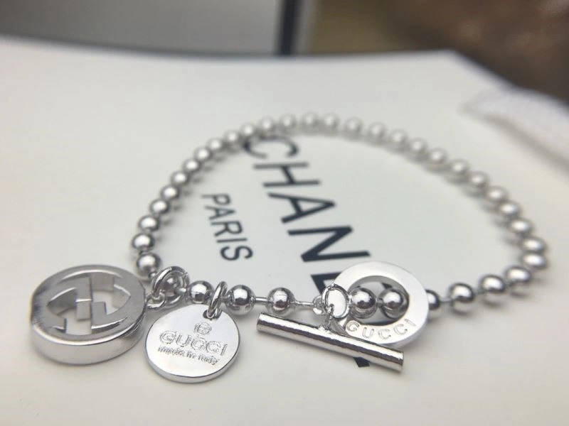 EasyCare Gucci Bracelets 243826