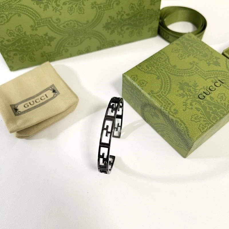 Breathable Gucci Bracelets 243830