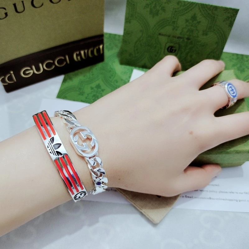 Gucci Bracelets Sleek 243818