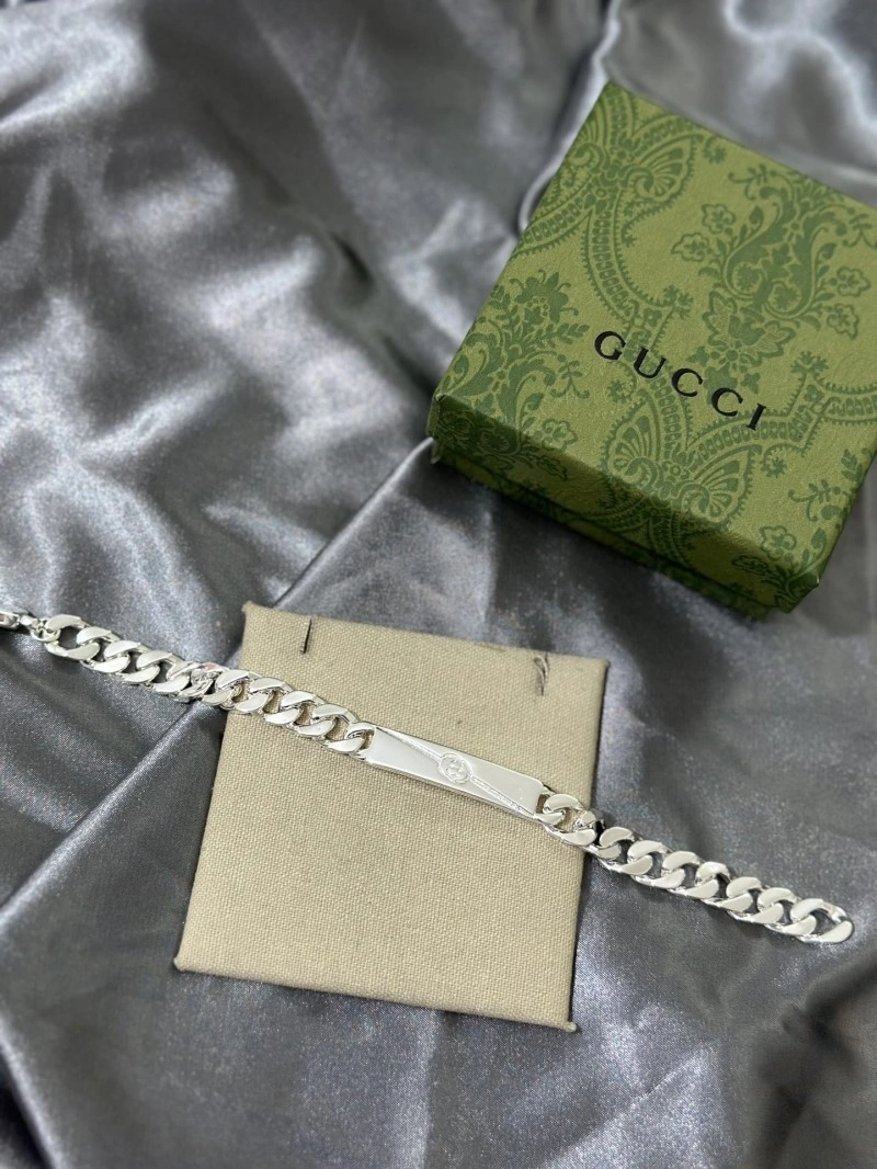 Refined Gucci Bracelets 243820