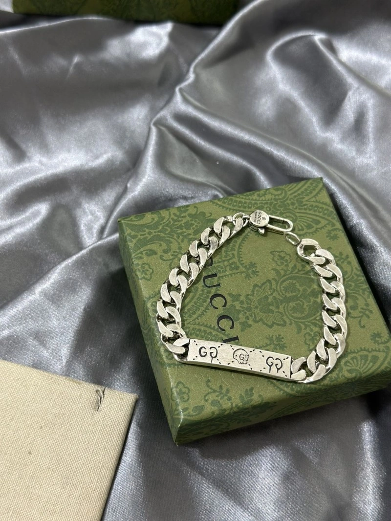 Refined Gucci Bracelets 243820