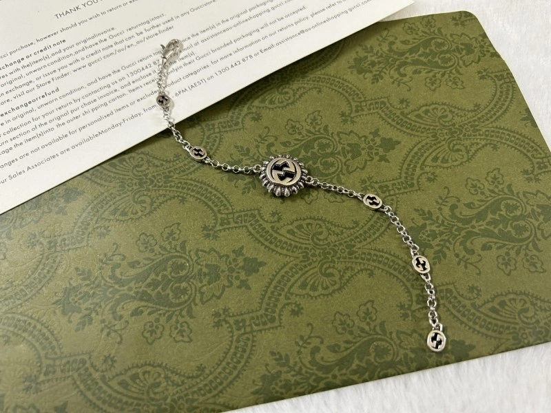 Classic Gucci Bracelets 243787