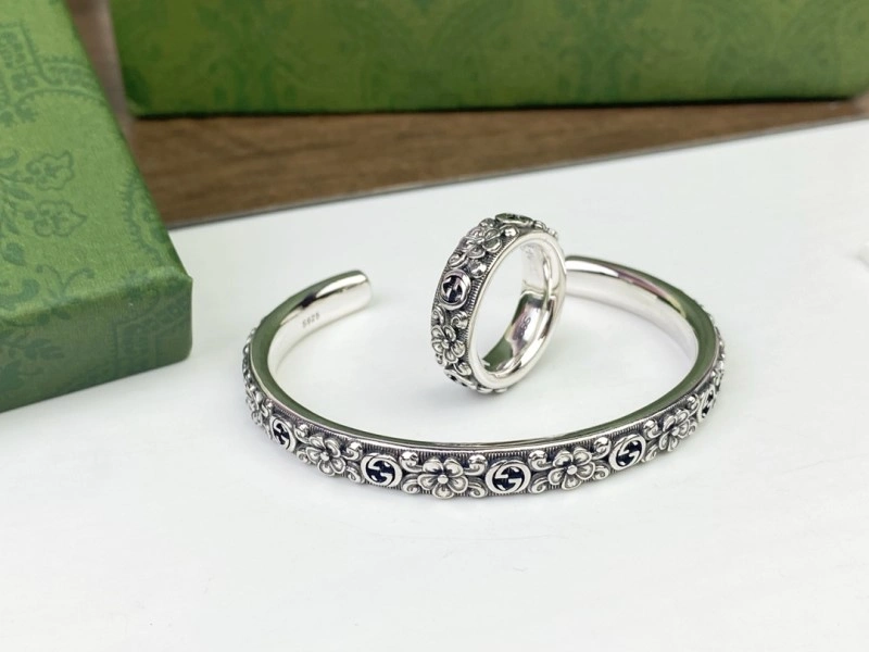Gucci Bracelets SmartChoice 243772