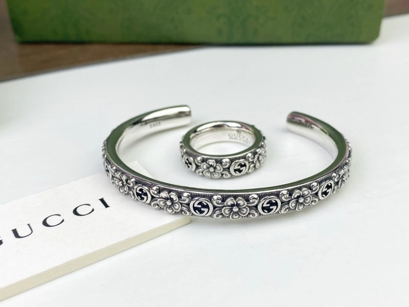 Gucci Bracelets SmartChoice 243772