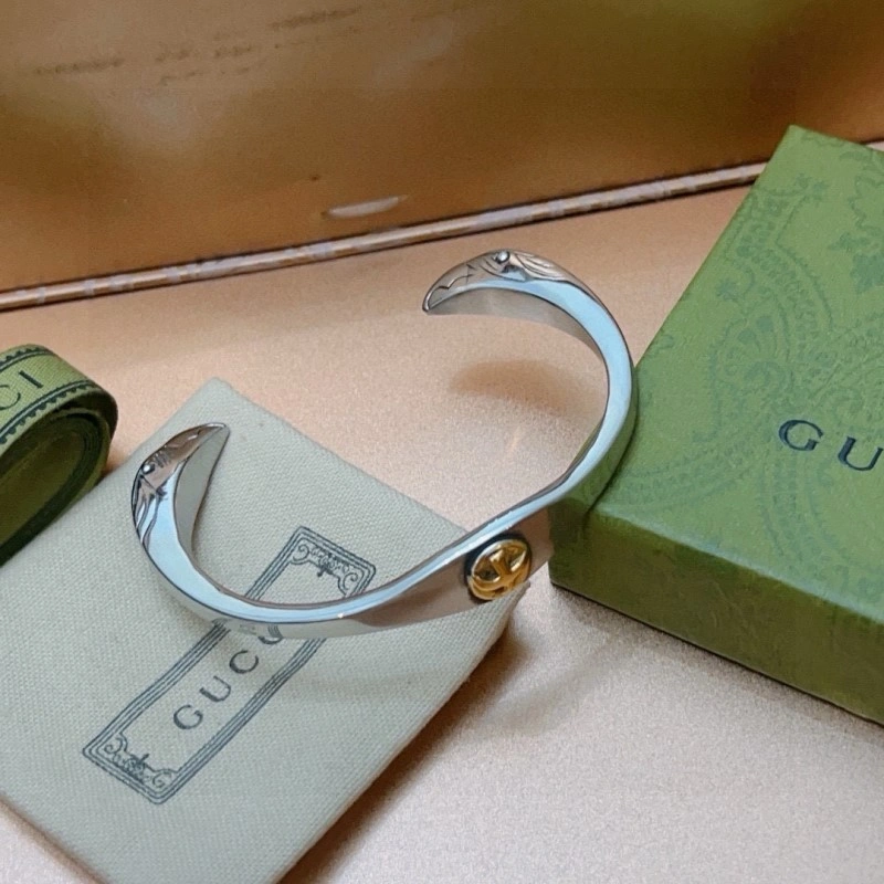 MultiPurpose Gucci Bracelets 243771