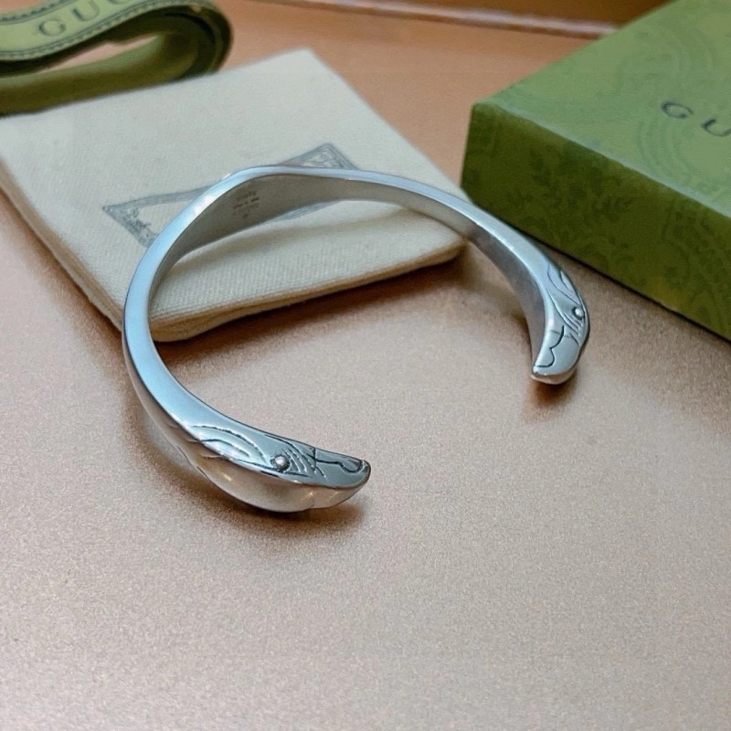 MultiPurpose Gucci Bracelets 243771