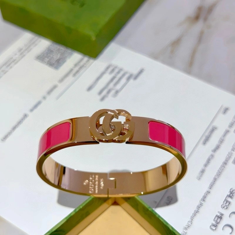 Resilient Gucci Bracelets 243769