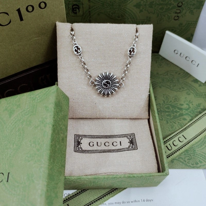 Gucci Bracelets SmartChoice 243753