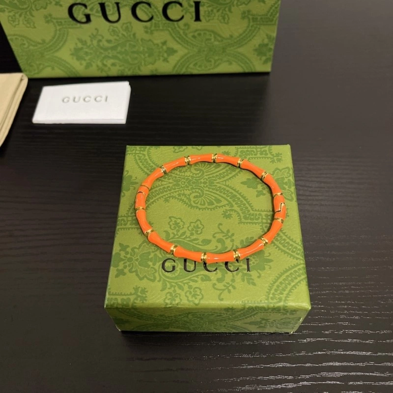 Sleek Gucci Bracelets 243457