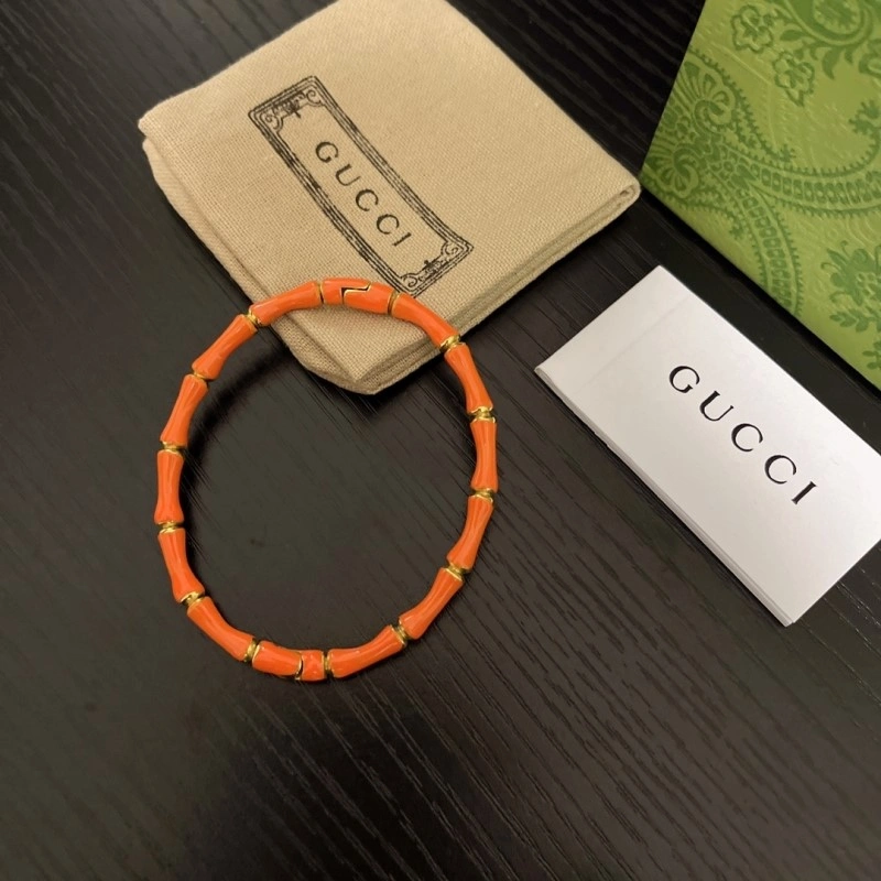 Sleek Gucci Bracelets 243457