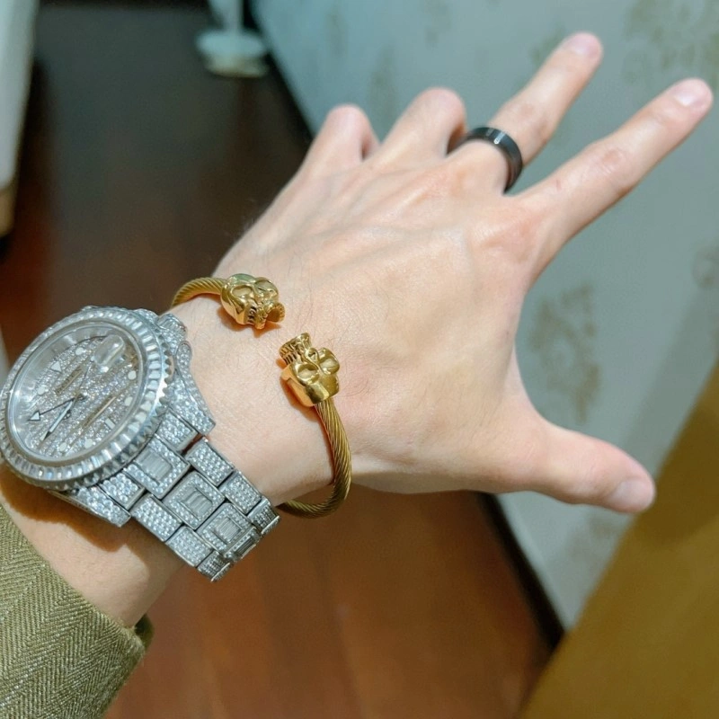 Snug Gucci Bracelets 243449