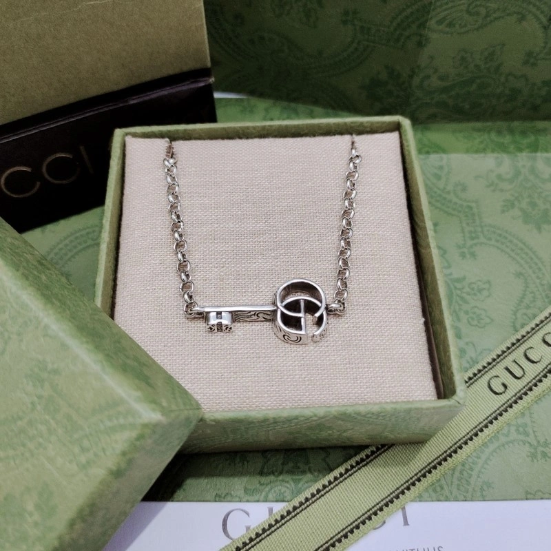 Minimalist Gucci Bracelets 243450