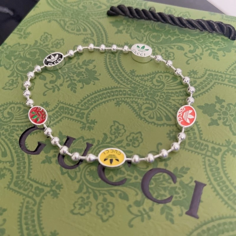 Supportive Gucci Bracelets 243437