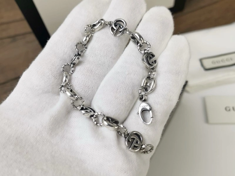 Gucci Bracelets Sleek 243419