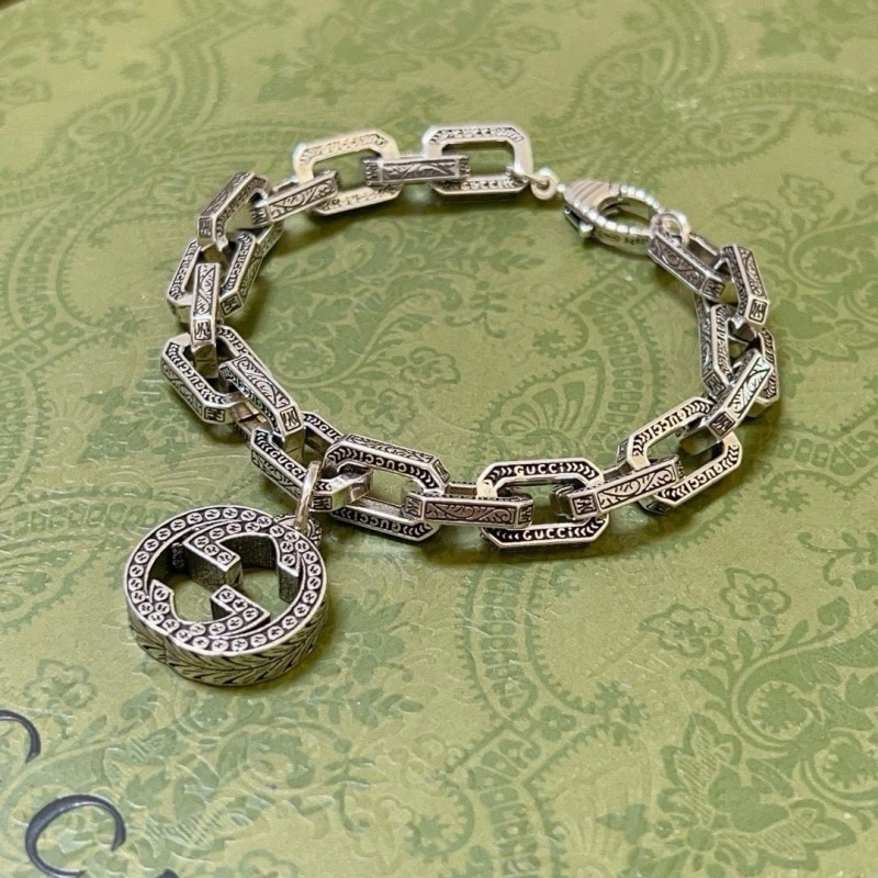 Sustainable Gucci Bracelets 243405