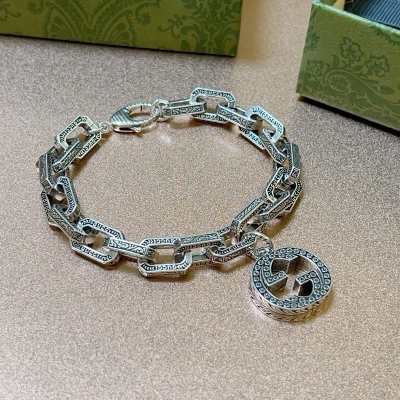Sustainable Gucci Bracelets 243405