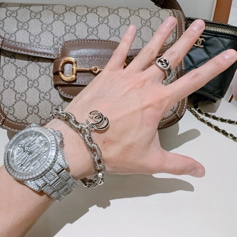 Sleek Gucci Bracelets 243416