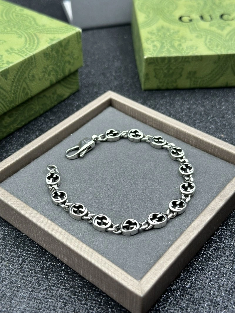 WeatherProof Gucci Bracelets 243408
