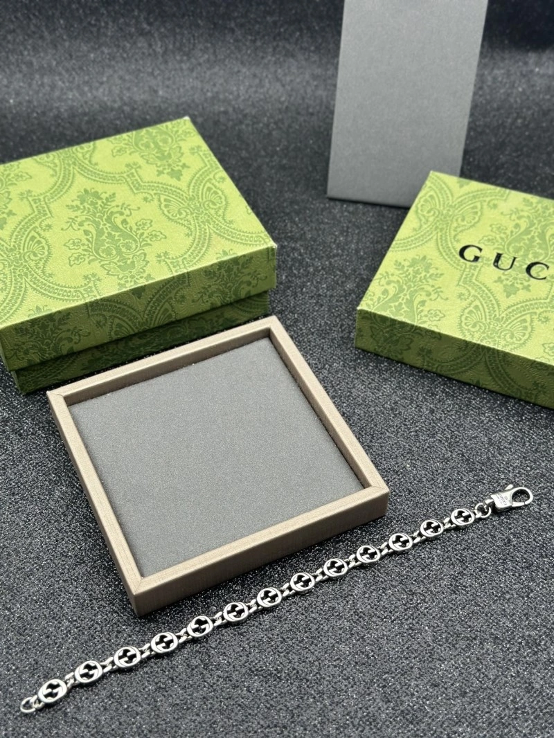 WeatherProof Gucci Bracelets 243408