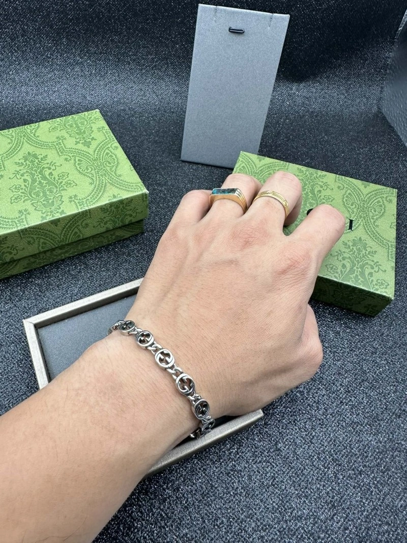 WeatherProof Gucci Bracelets 243408