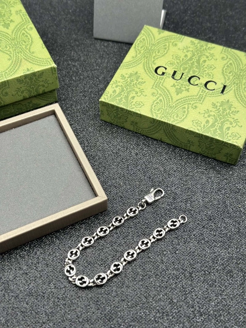 WeatherProof Gucci Bracelets 243408