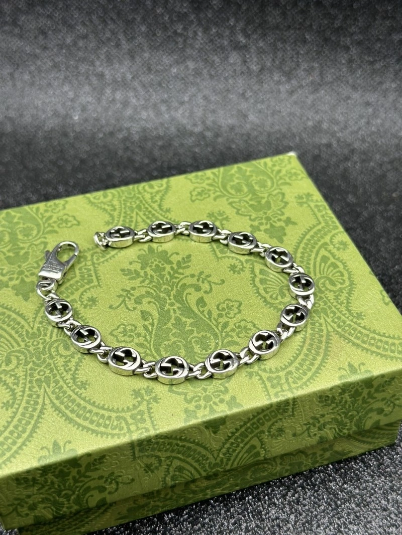 WeatherProof Gucci Bracelets 243408