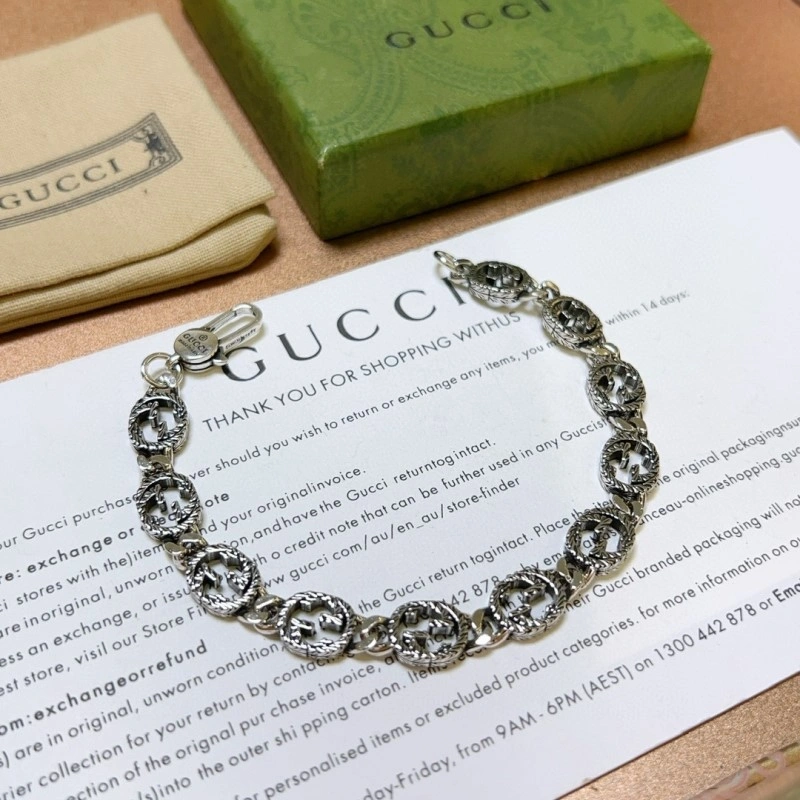 RelaxedFit Gucci Bracelets 243407