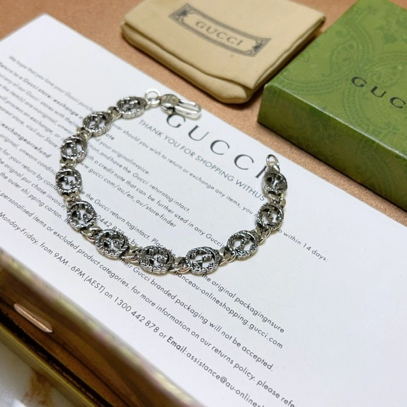 RelaxedFit Gucci Bracelets 243407