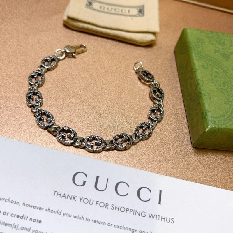 RelaxedFit Gucci Bracelets 243407