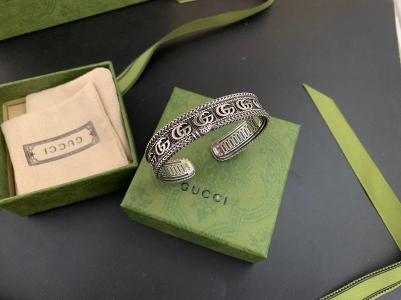 Reliable Gucci Bracelets 243396