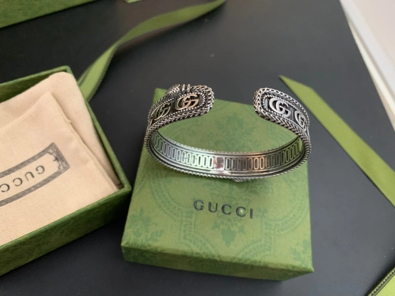 Reliable Gucci Bracelets 243396