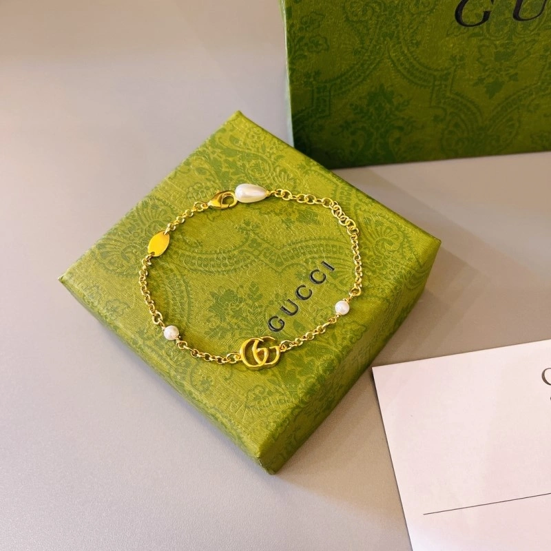 Gucci Bracelets Fashionable 243345