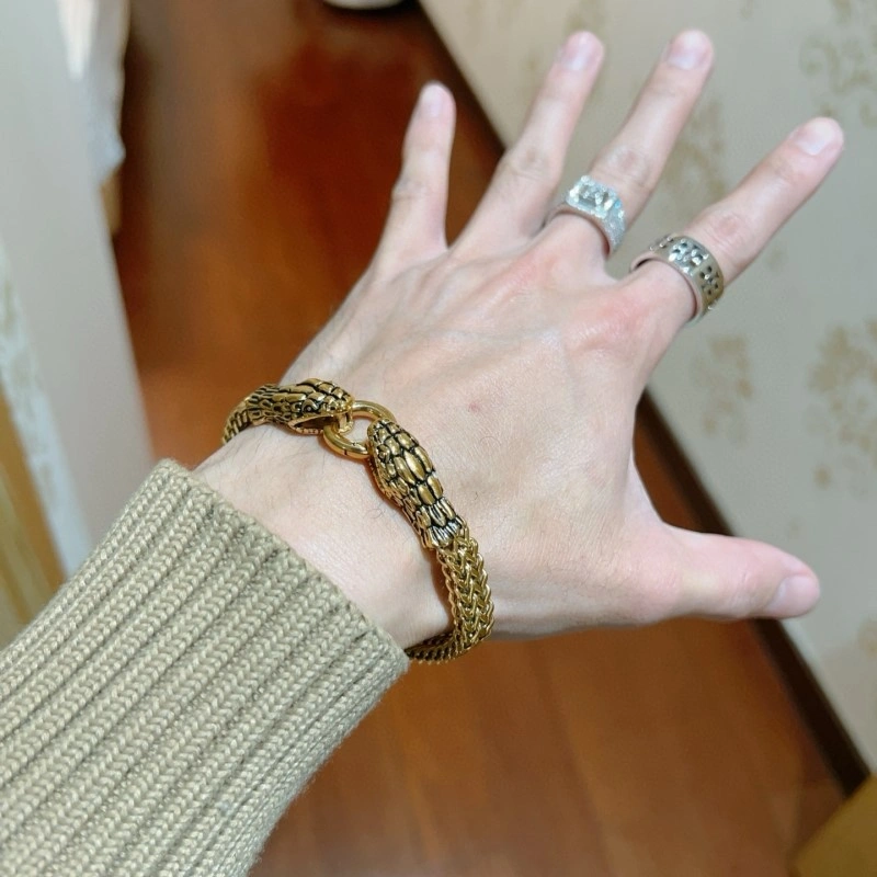 FashionForward Gucci Bracelets 243352