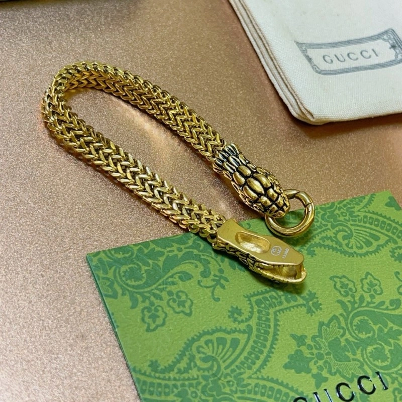 FashionForward Gucci Bracelets 243352
