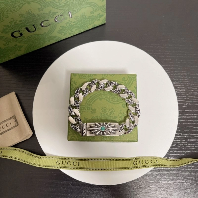 Chic Gucci Bracelets 243344