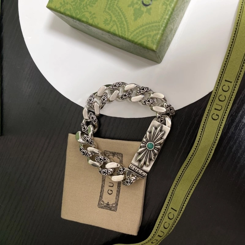 Chic Gucci Bracelets 243344